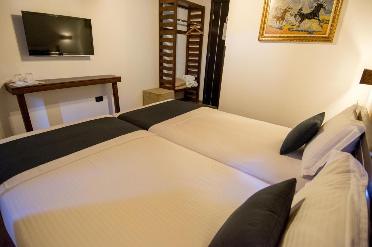 Kale Guesthouse Gjirokastër 外观 照片