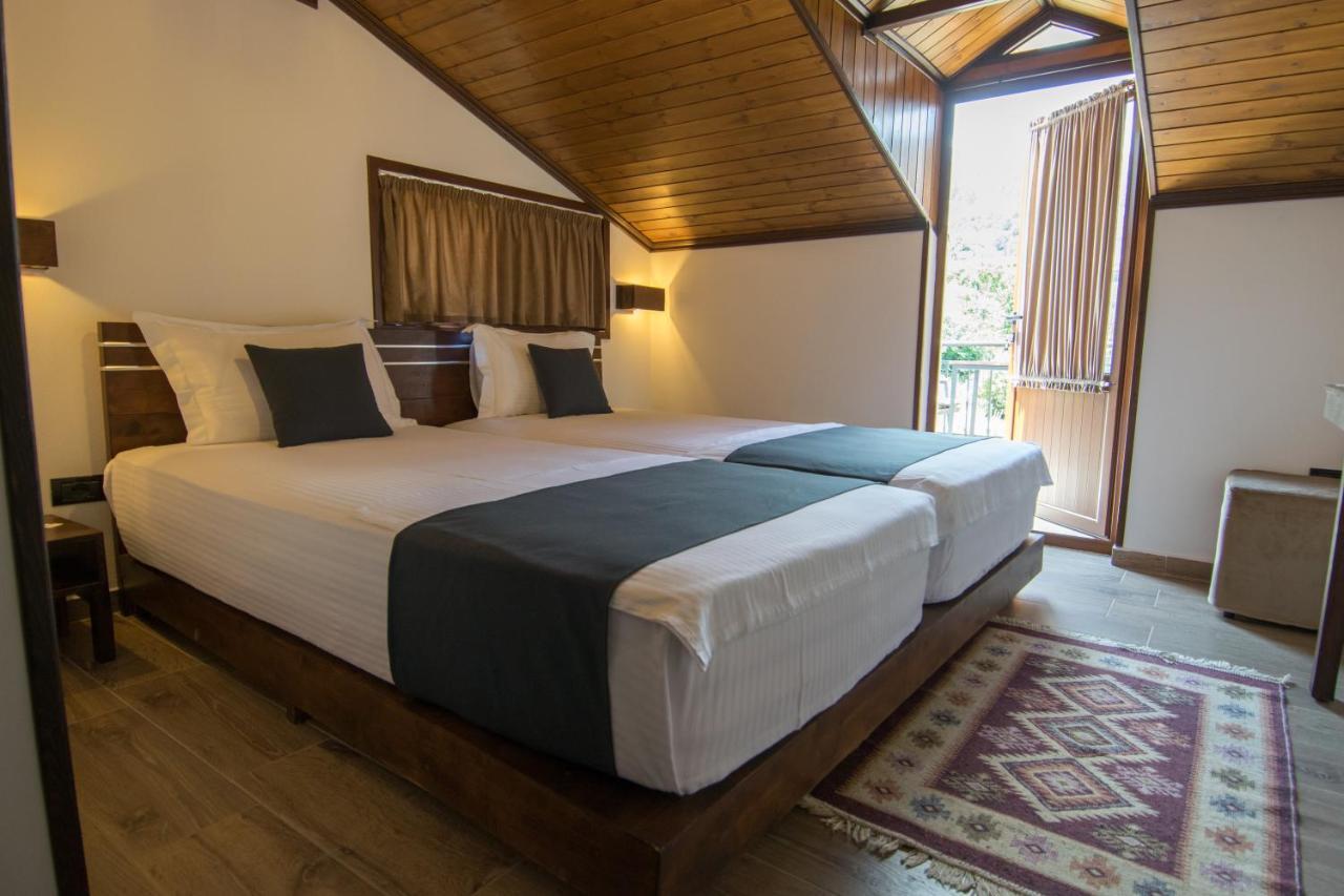 Kale Guesthouse Gjirokastër 外观 照片
